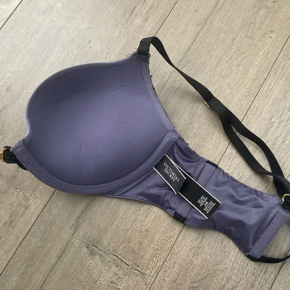 HOLD Stunning Victoria’s Secret Violet Blue Front Close Very Sexy Push-up Bra - Picture 2 of 7